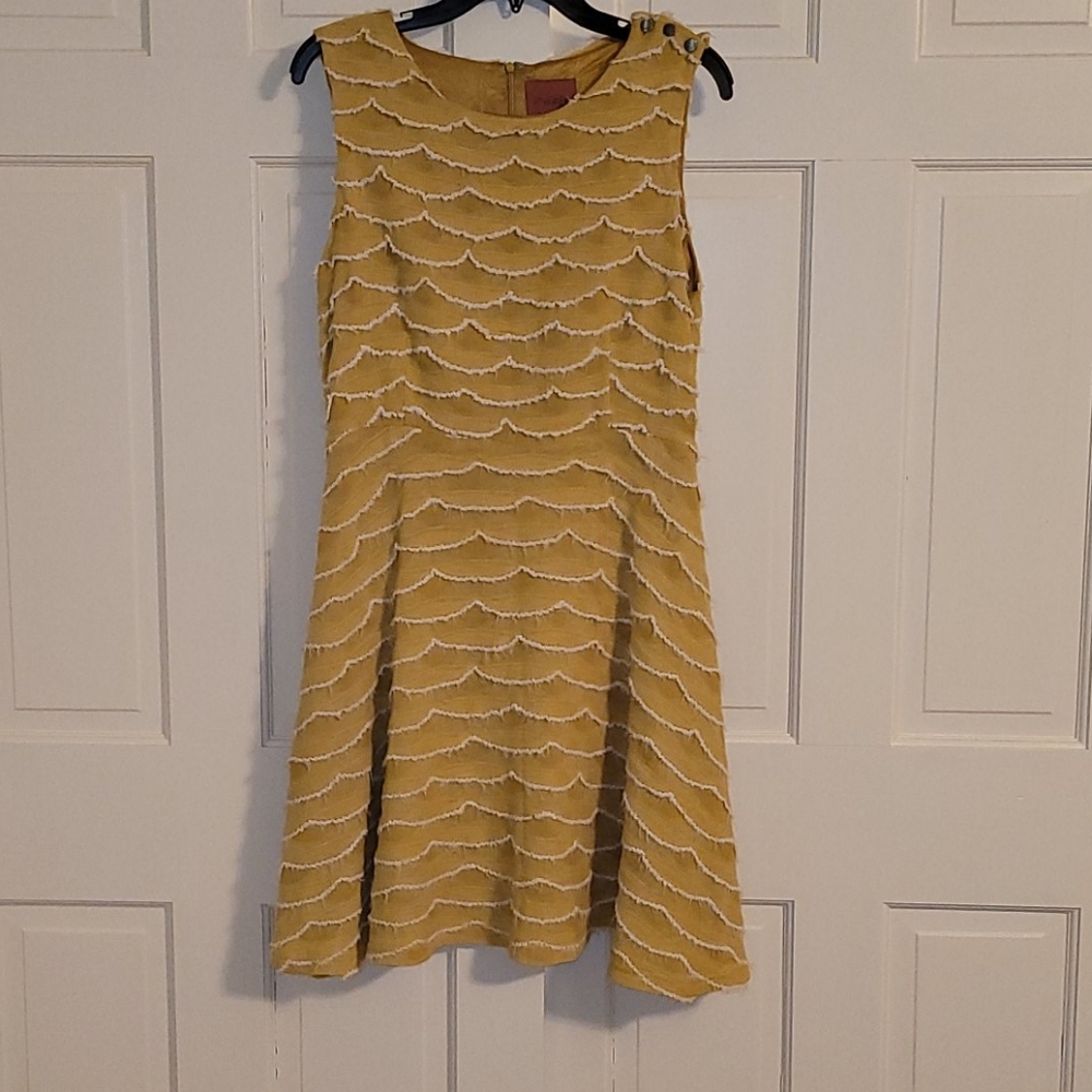Yellow dress